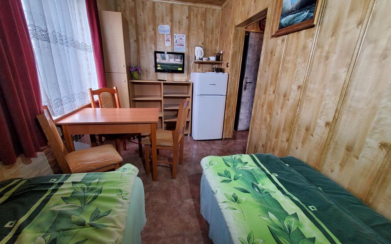 Willa U Damiana - Pokoje Noclegi Nad Morzem Mielno  Exteriör bild